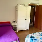 Con Ampio Giardino Esterno E Piscina Condominiale * 加尔达