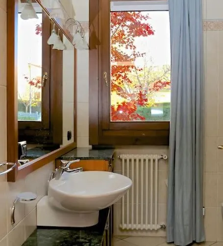 Casa de Férias Con Ampio Giardino Esterno E Piscina Condominiale